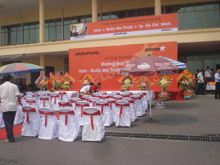 Tổ chức sự kiện