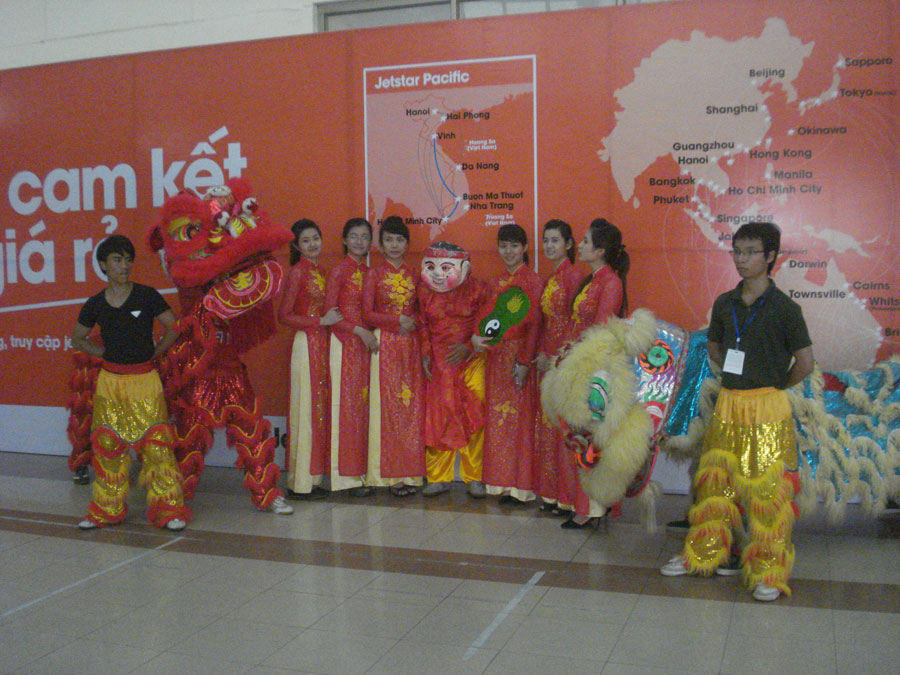 Tổ chức sự kiện