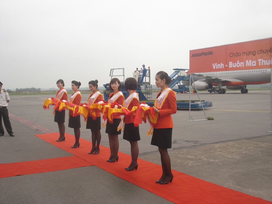 Tổ chức sự kiện	